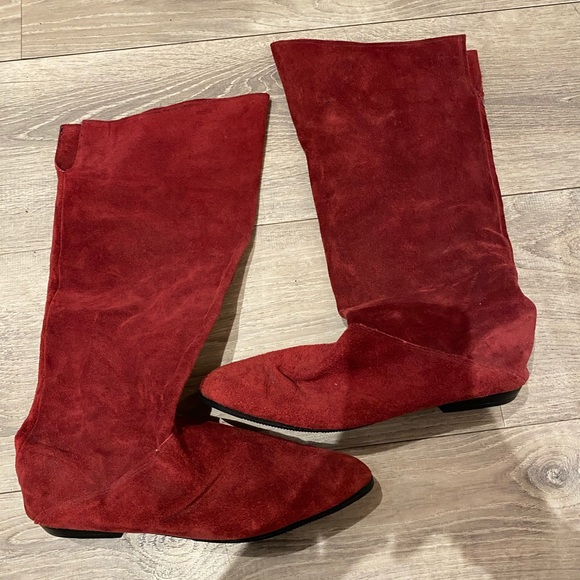 3 pairs of suede boots - Picture 5 of 14